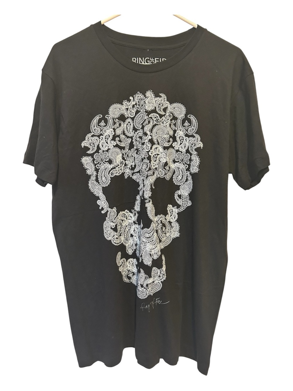 Ring Of Fire Paisley Skull T Shirt Large
